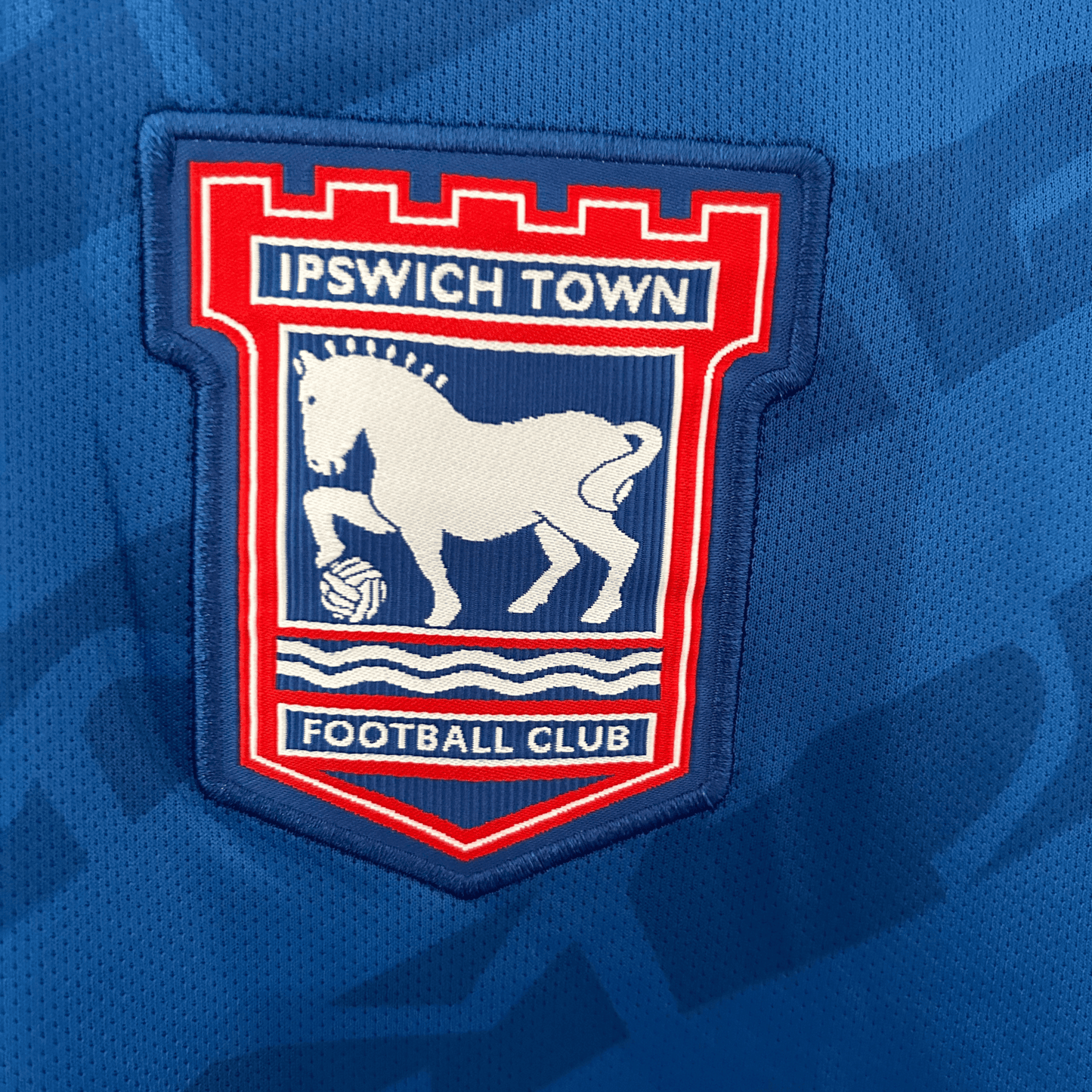 IPSWICH TOWN HOME SHIRT 2025/26
