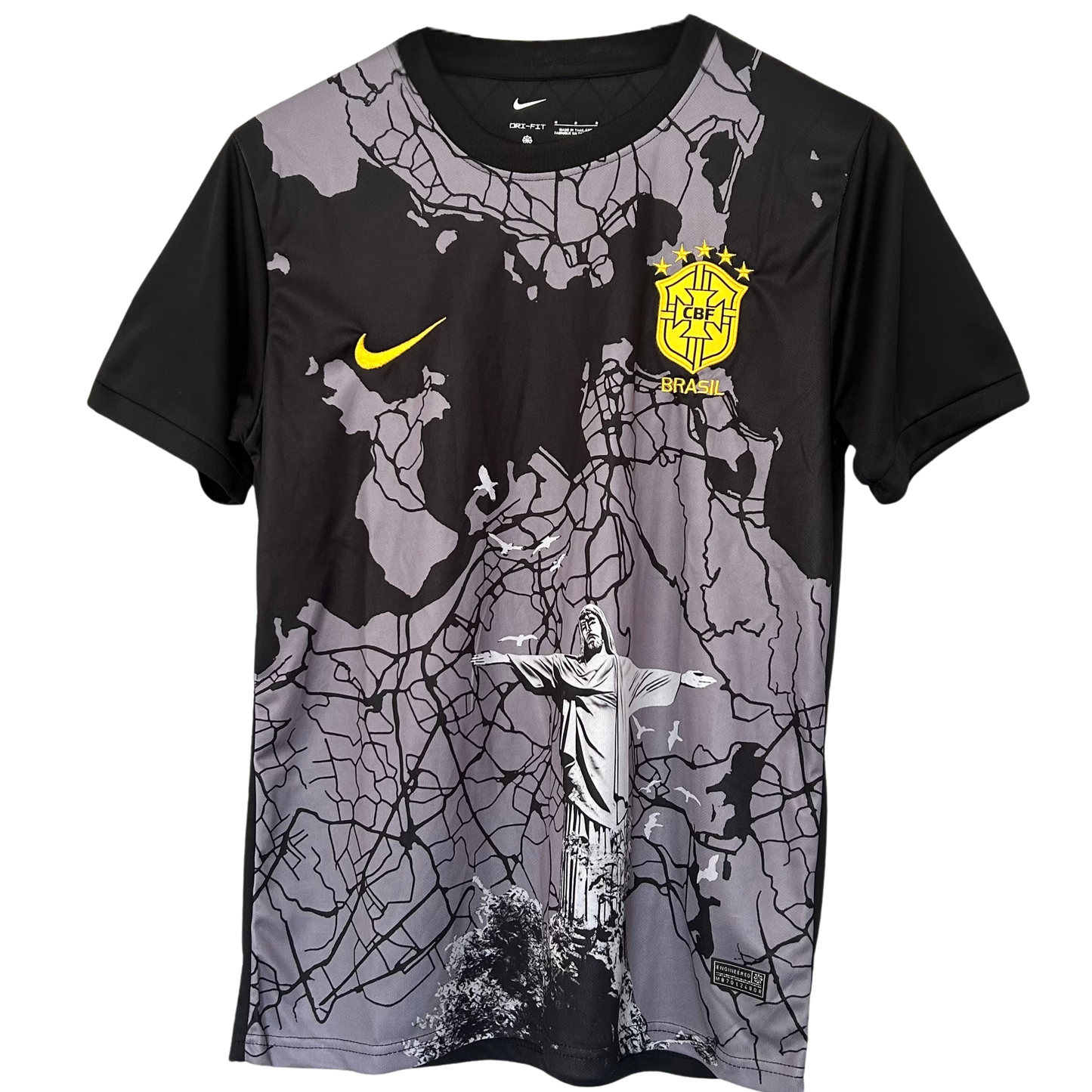 ELVN Brazil Christ the Redeemer kit featuring a detailed model of the iconic statue with vibrant colors and craftsmanship.