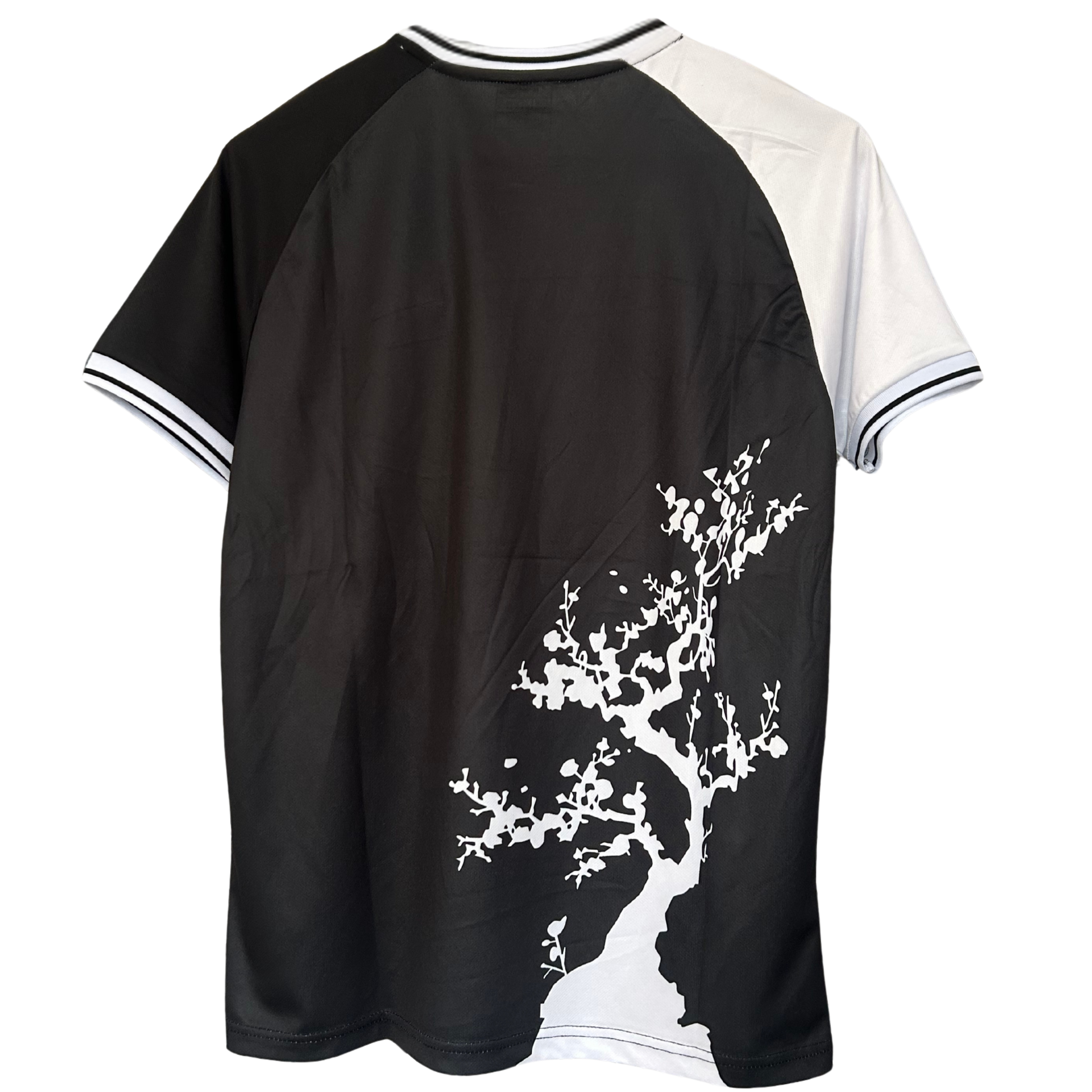 ELVN Japan White Tree Kit featuring a detailed white tree model with lush branches and realistic textures for decorative display
