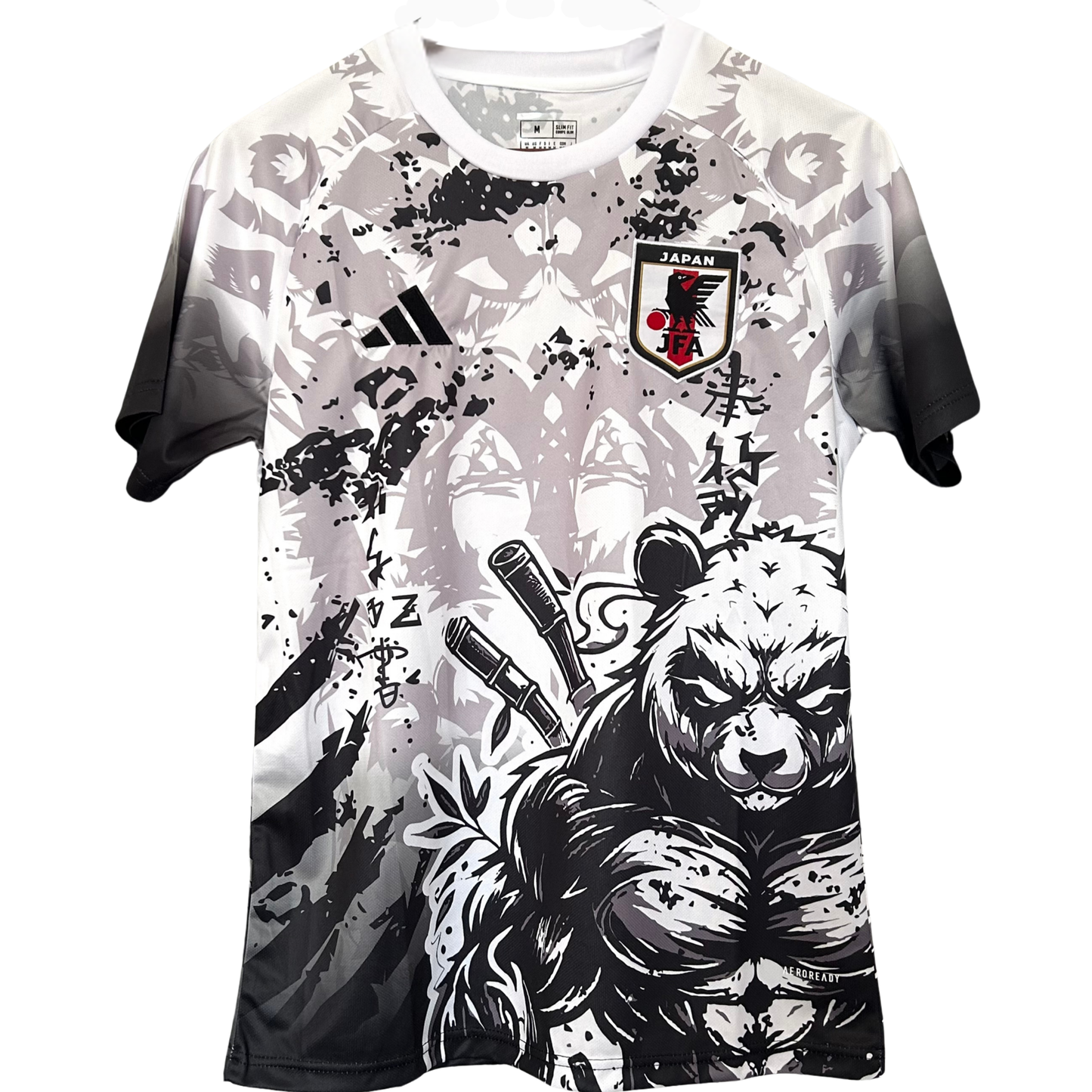 ELVN Japan X Kung Fu Panda kit featuring panda-themed accessories and collectibles, perfect for fans of martial arts and animated characters.
