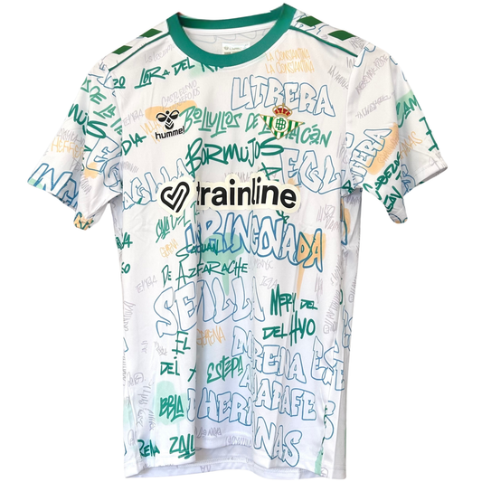 ELVN Real Betis pre-match kit 2025/26, green and white jersey with team logo, shorts, and matching accessories displayed.