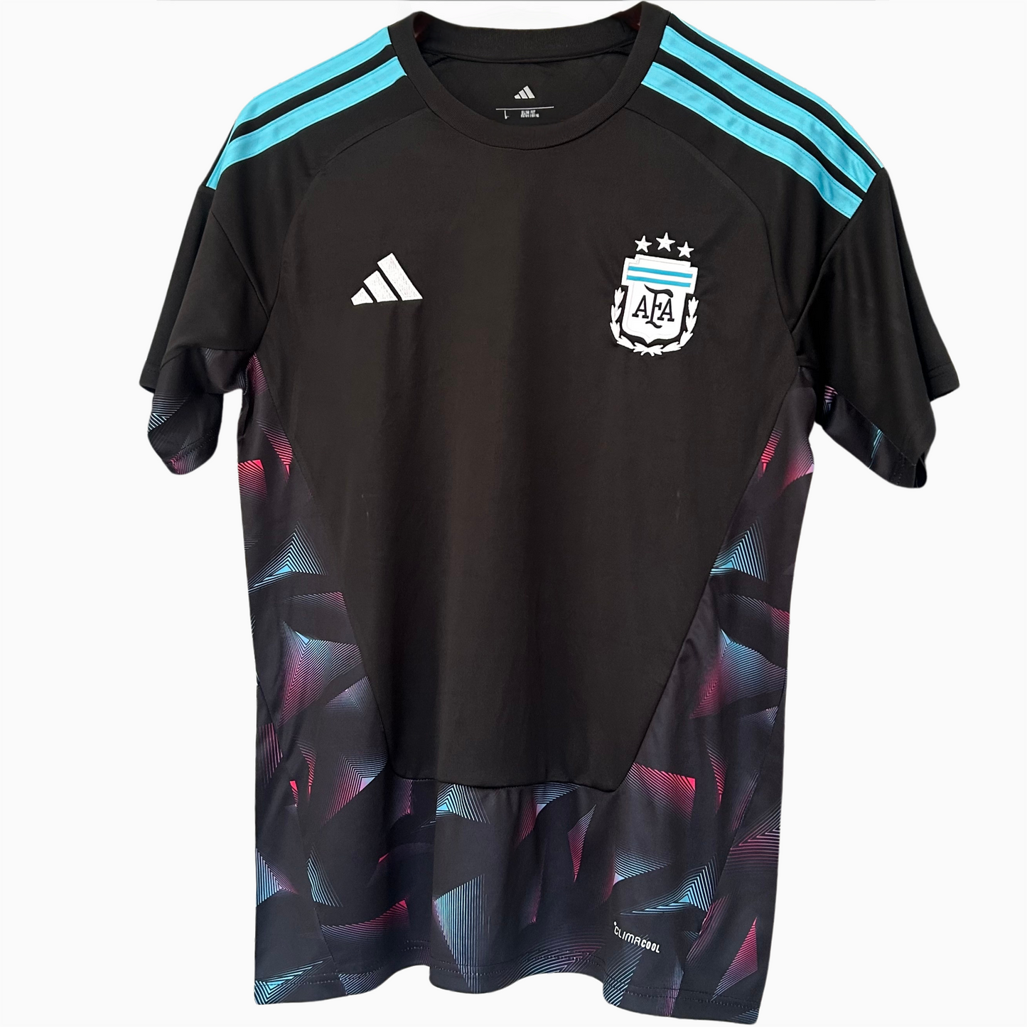Argentina goalkeeper kit 2026 by ELVN, featuring the official jersey with team crest and goalkeeper design details.