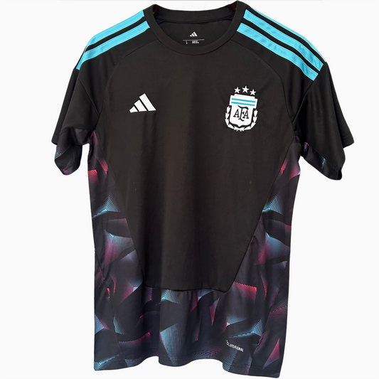 Argentina goalkeeper kit 2026 by ELVN, featuring the official jersey with team crest and goalkeeper design details.