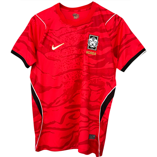South Korea 2026 home soccer kit by ELVN, featuring team jersey with national flag and team logo on front.